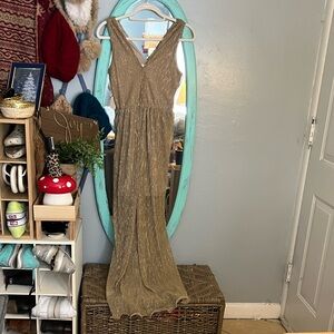 Francesca's Collections Gold Textured Dress